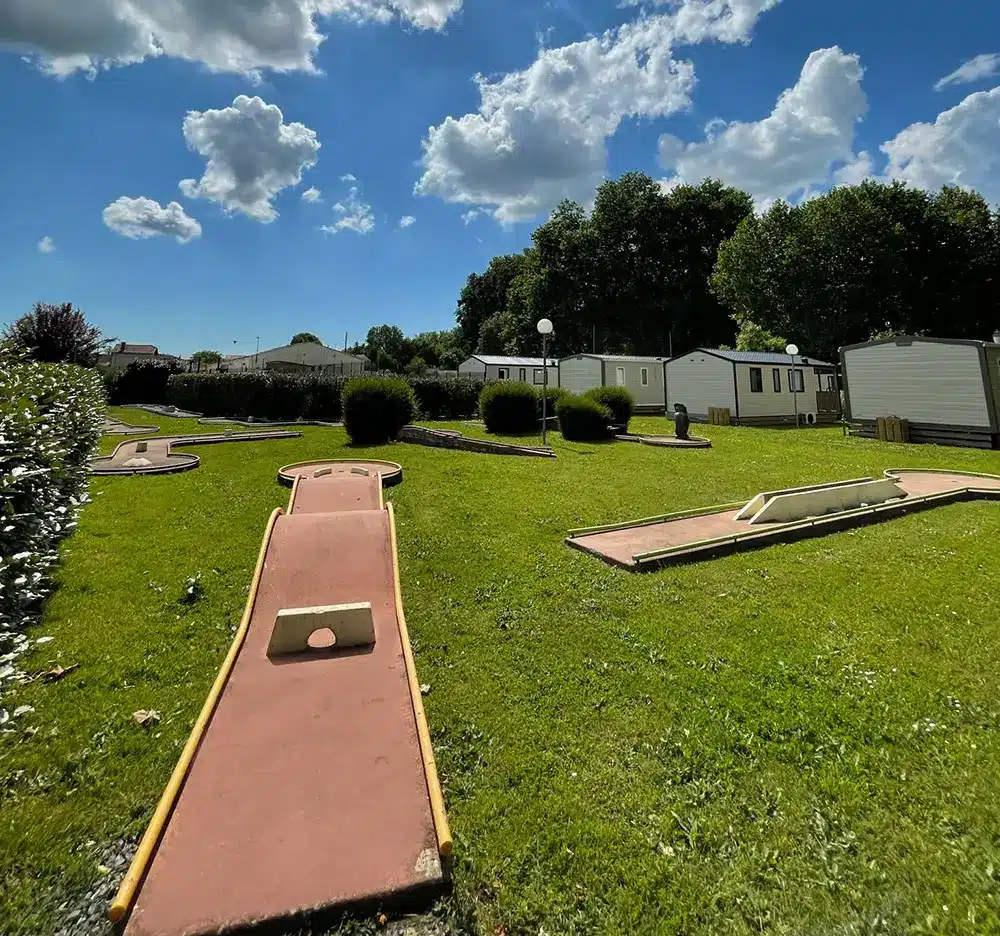 mini-golf